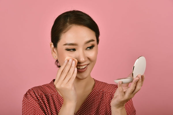 Makeup For Oily Skin: 5 Tips To Keep Skin Beautiful And Healthy